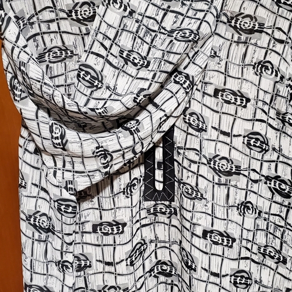 White and black self print Kurta - Picture 2 of 3